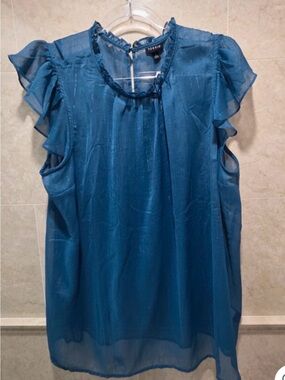 NWT Torrid Teal-Blue Flutter Sleeve Mock Neck Pleated Blouse